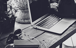 意甲知名记者：米兰要信任德温特，不能对他太苛刻了，他身体出众而且可靠