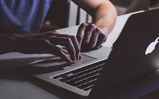 意甲：米兰门将泰拉恰诺接受采访表示，能出任米兰与乌迪内斯之战的首发门将，我很自豪